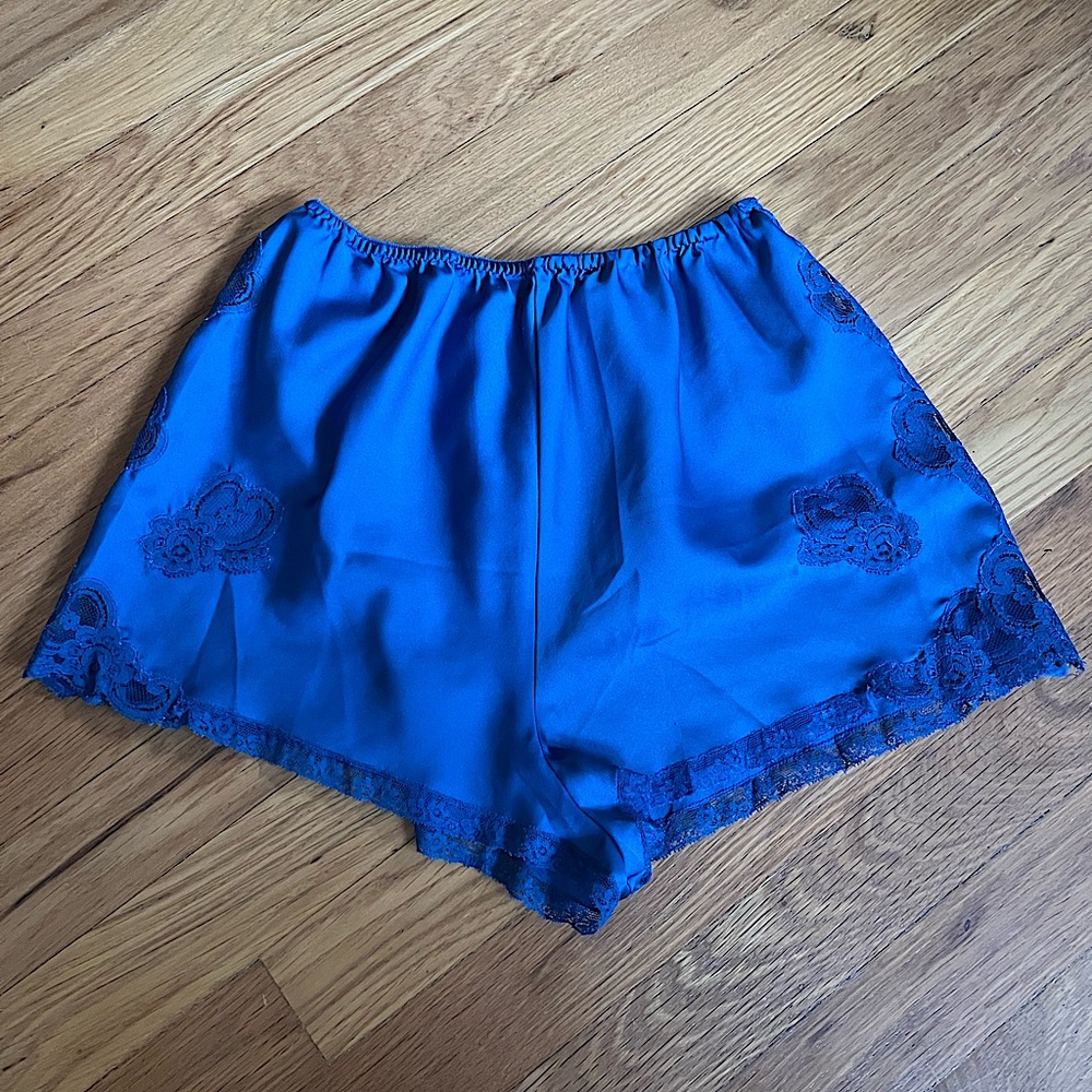 Vintage Christian Dior Union Made lingerie shorts sz6
